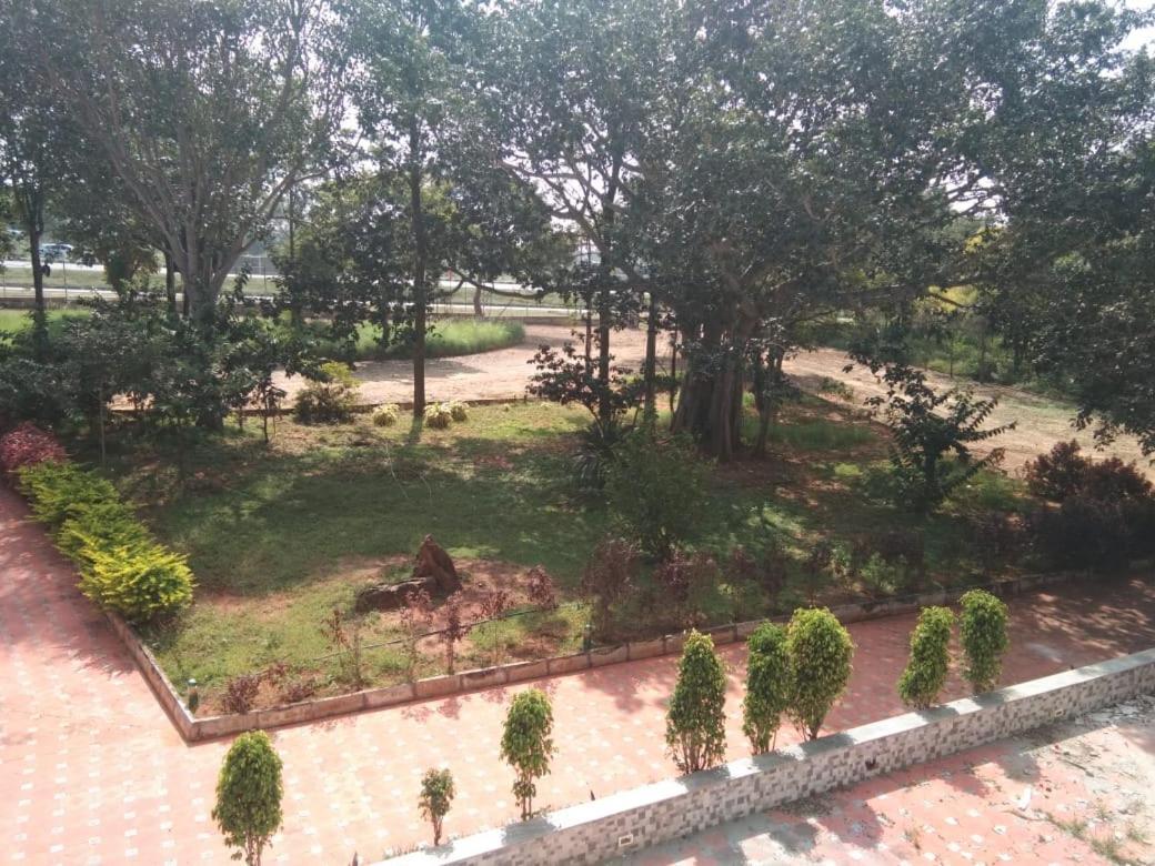 Kstdc Hotel Mayura Pavithra Yediyur Kunigal Ngoại thất bức ảnh